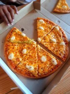 La Pino’z Pizza – Nizampura, Vadodara Pizza